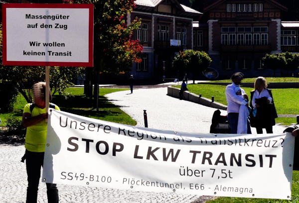 Stop LKW Transit