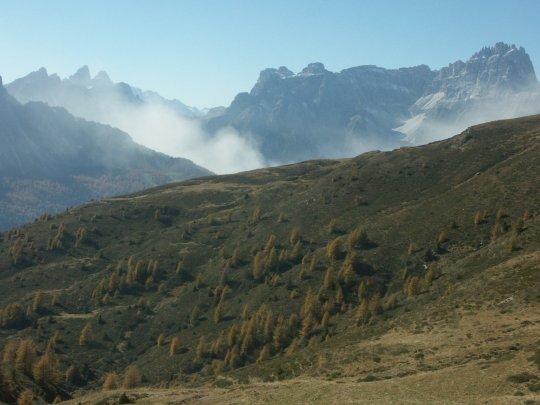 Sextener Dolomiten mit Staubwolke